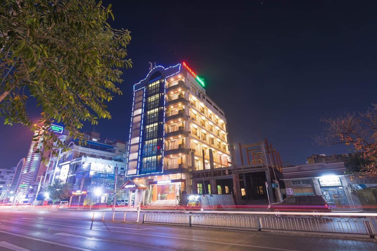 Sunrise Hotel Мандалей Екстериор снимка