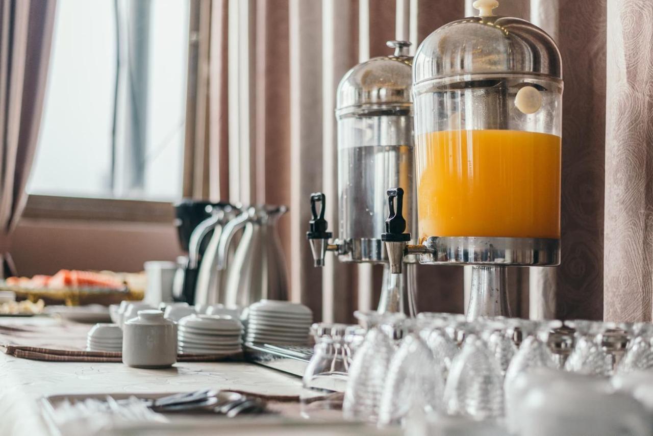 Sunrise Hotel Мандалей Екстериор снимка