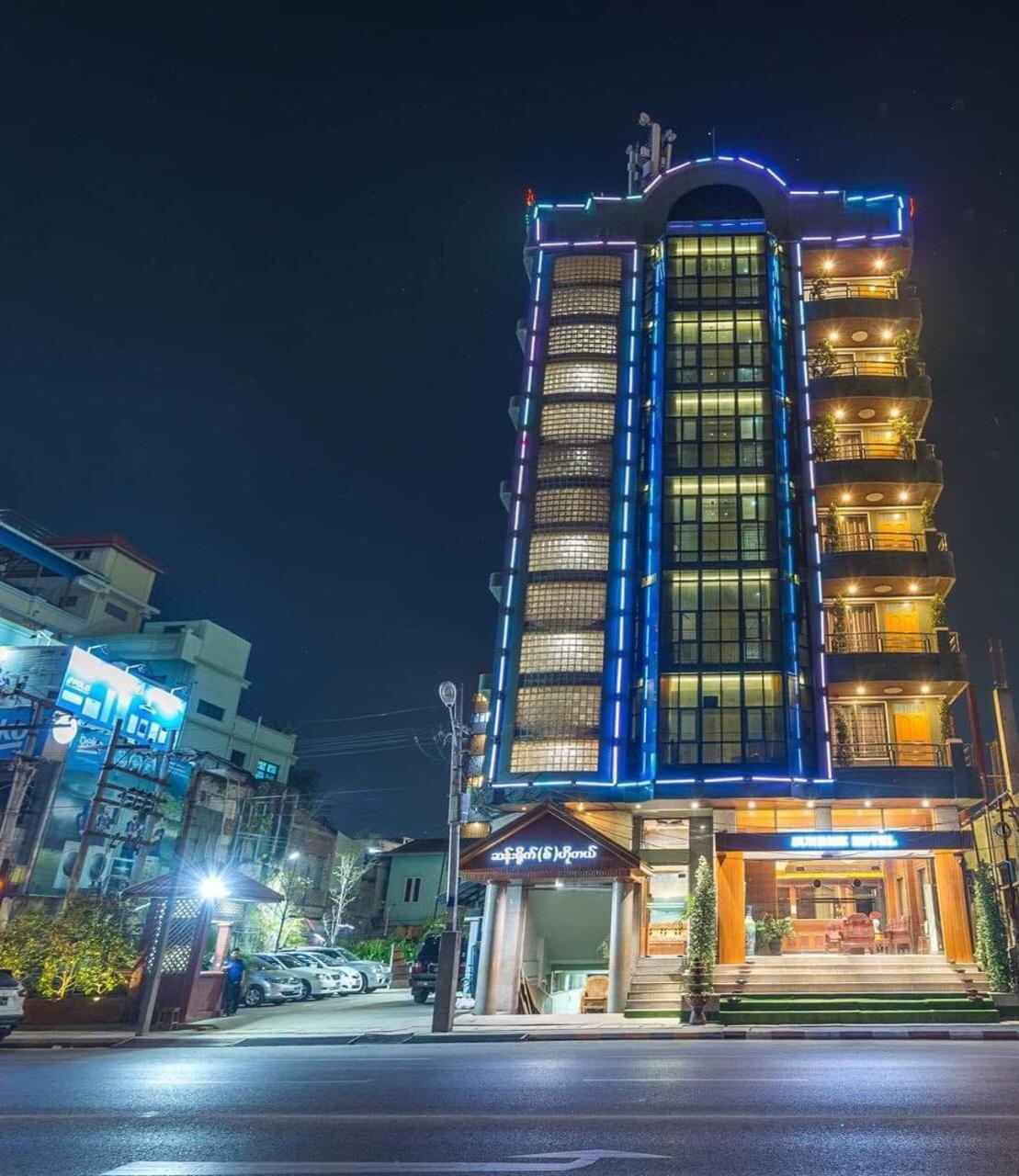 Sunrise Hotel Мандалей Екстериор снимка